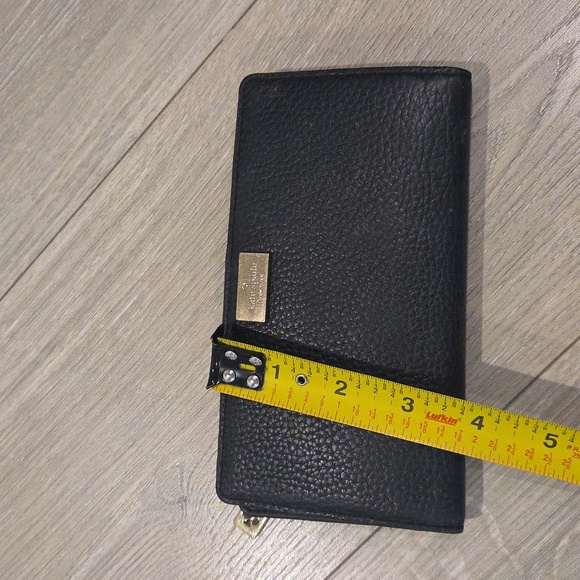 Kate Spade Leather Wallet - Picture 5 of 5